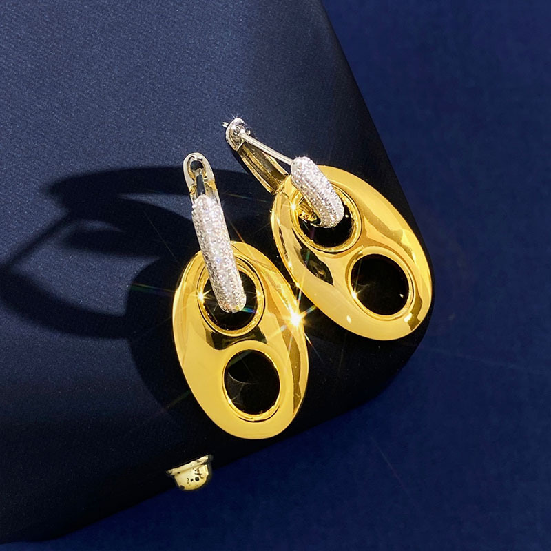 Orecchini a lobo naso di maiale metallizzati lucidi moda_voghion.com