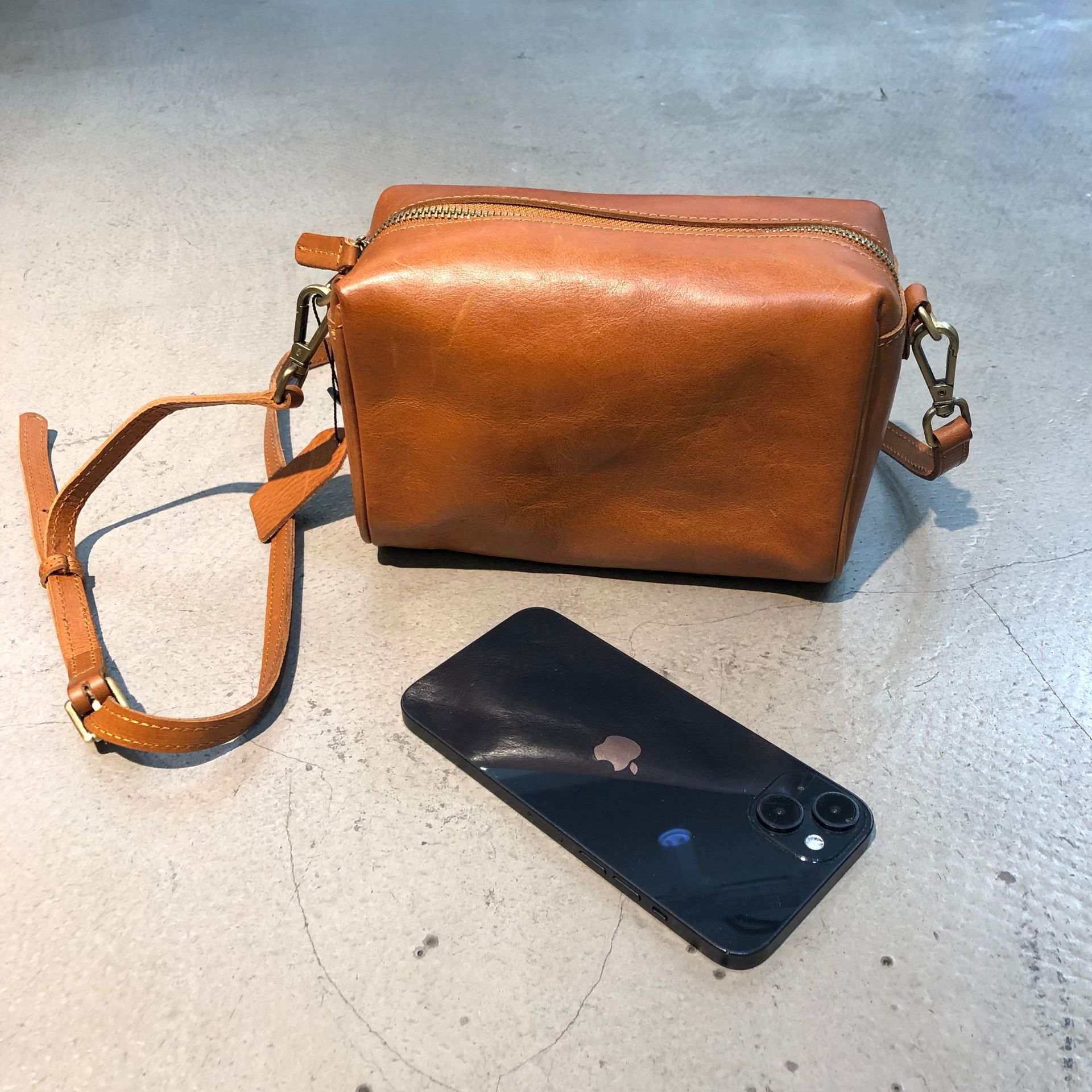 真皮女包复古头层牛皮单肩斜挎包托特手提包流苏包胸包马鞍包休闲