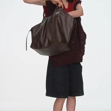 Niche designer Internet celebrity same style casual and versatile one-shoulder handheld tote bag soft leather women's bag 2024 new South Korea