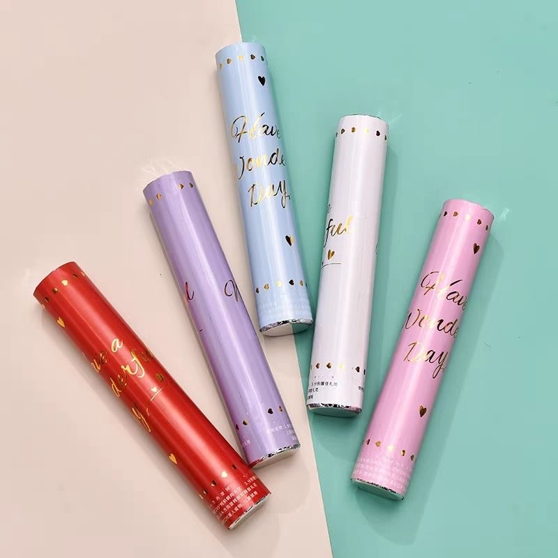 Saludo de macaron, manual de mano, tubo de spray, tubo de fuegos artificiales, boda, boda, escuela, boda, cumpleaños, fiesta en vivo