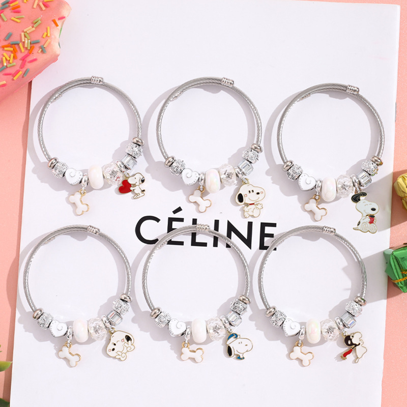 Cute cartoon Snoopy beaded bracelet accessories female student niche design stainless steel Open silver bracelet Cute cartoon Snoopy beaded bracelet accessories female student niche design stainless steel Open silver bracelet