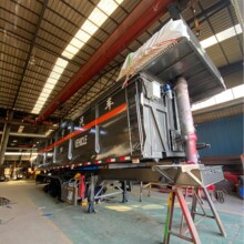 出口中亚四轴自卸车 倾卸车 装载砂石煤炭 矿石 后翻半挂车