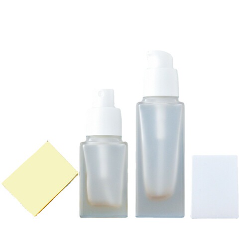 Glass liquid foundation refill bottle, push-type lotion bottle, square transparent cosmetic spray empty bottle, portable sample bottle