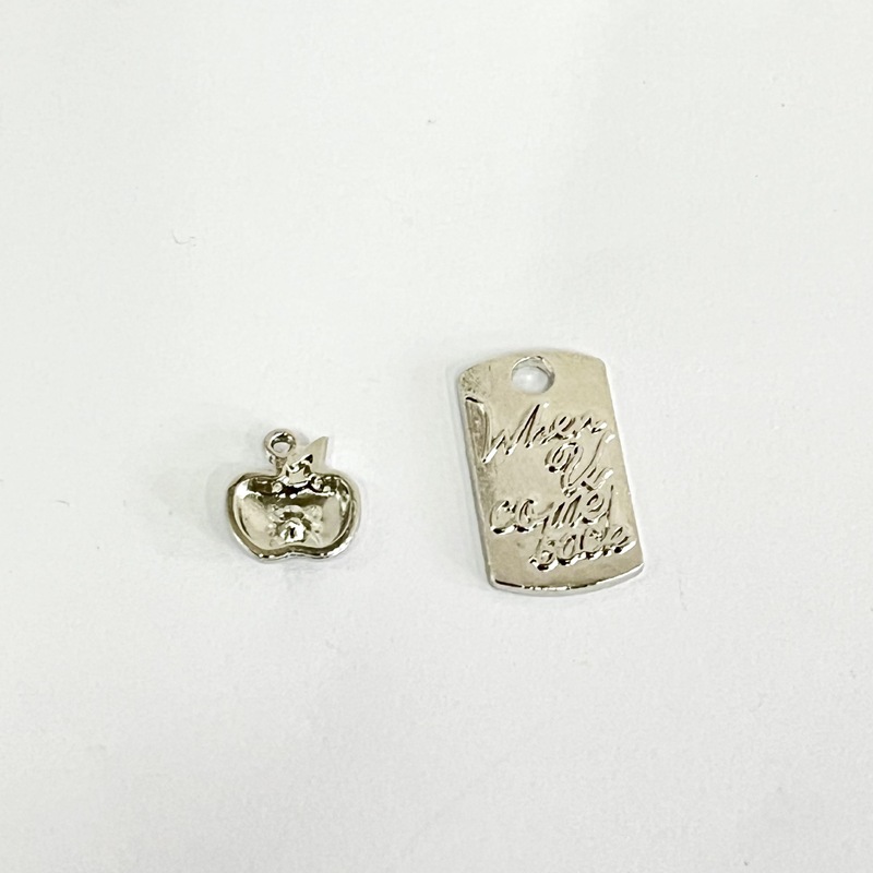 DIY韓国のアクセサリーの部品の合金の掛け金の幾何学の英語の掛け金のペンダントのネックレスのブレスレットの手作りの部品|undefined