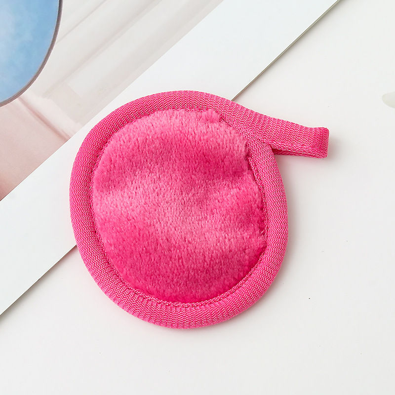 Limpieza repetida con desinfectantes de fibra de franela desinfectantes de fibra de franela desinfectantes de maquillaje con agua limpia