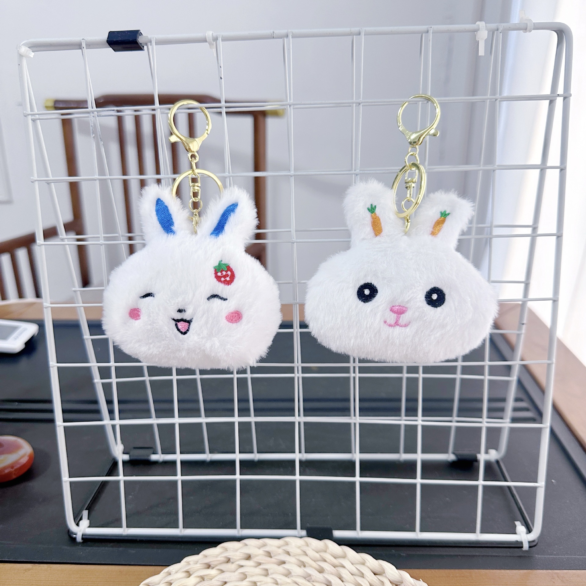 Cuatro pulgadas muñeca de peluche pequeño colgante muñeca llavero muñeca mochila colgante juguete de peluche regalo