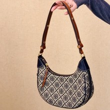 TB�¿��ϻ�������Ƥ�̽��͹�ţ���������μ��Ҹ�·���Ů�����°�