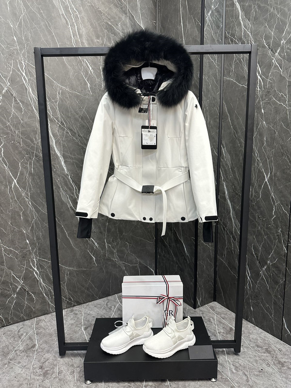 蒙家25ss 新款Grenble Laplance高端女士鹅绒羽绒服滑雪夹克外套|undefined