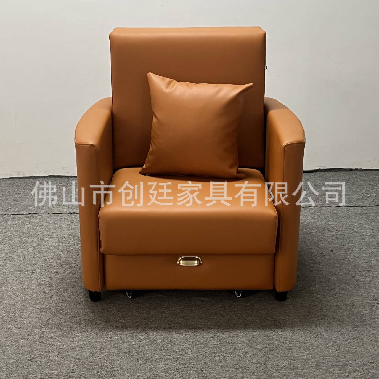TR1ECA(WQB5E8_JZW)7RVCB_tmb.jp