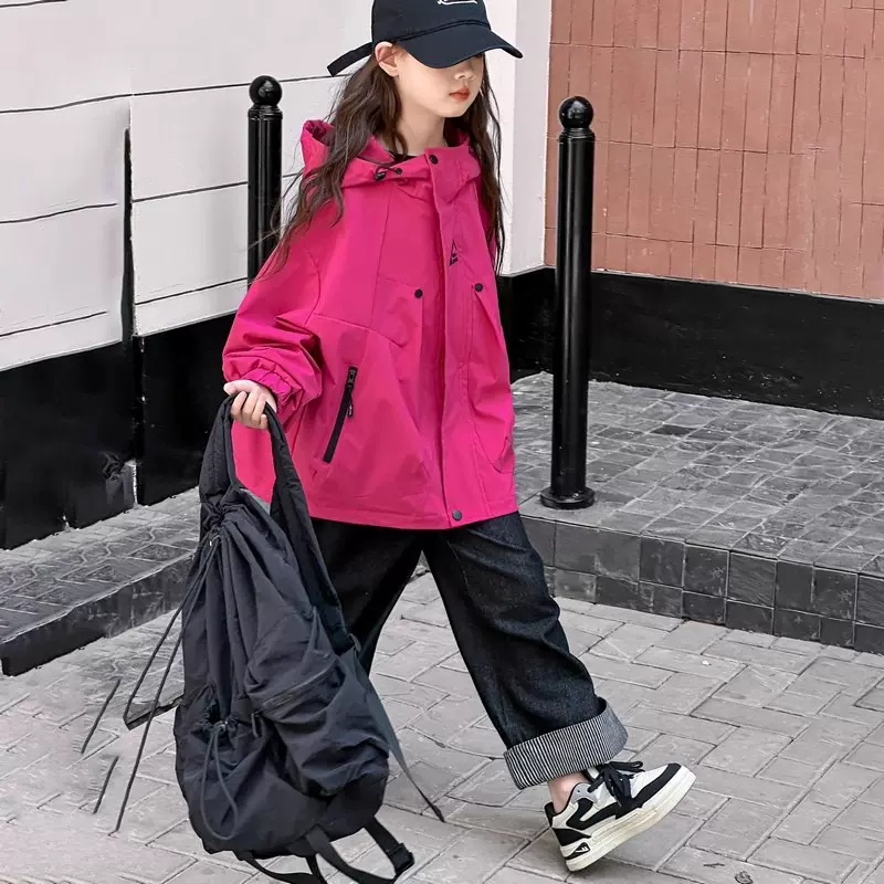 女童时髦外套2025年新款洋气儿童宽松户外冲锋衣大童休闲夹克上衣