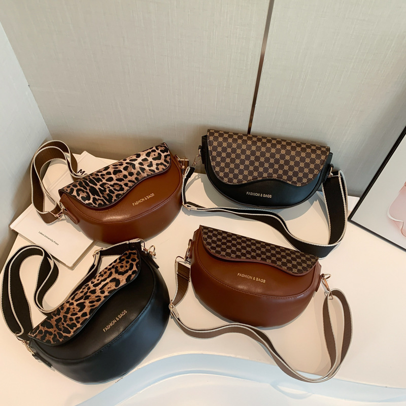 European American Style Leopard Print Women's 2024 New Model Simple And Stylish Crossbody With Wide Strap Single_voghion.com