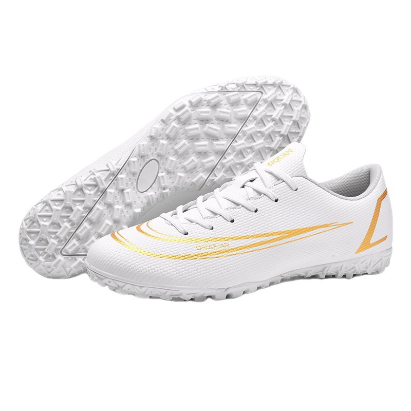 Zapatos de fútbol de halcón para hombres y mujeres antideslizantes cómodos de tamaño grande deportes ociosos de baja altura FG clavos cortos zapatos de césped para niños