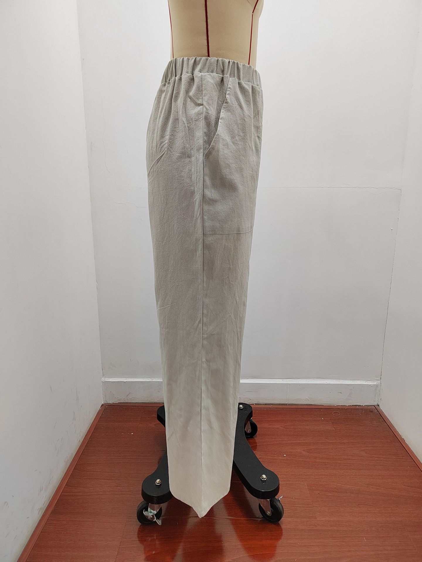 Wide-Leg Trousers - Black