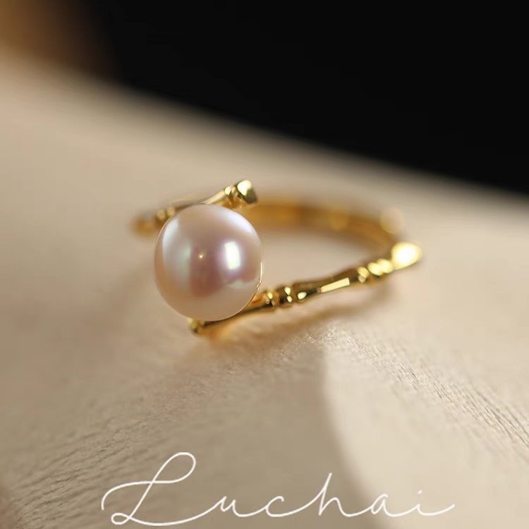 New Pearl Ring for Women, Simple Niche Design, Open Index Finger Ring, Light Luxury, Fashionable and Personalized Ring Trend