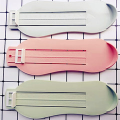 Children's Foot Measuring Tool Infant Foot Length Measurer Universal for 0-6 Years Old Children Foot Measuring Device Ruler Shoe Measuring Scale