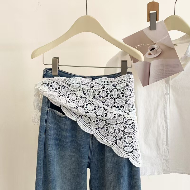 New Hollow Flower Large Triangle Scarf Shawl Butt Curtain Headscarf Adult and Children's Clothing Versatile Accessories