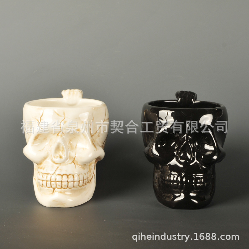 Taza de calavera creativa cuidadosamente seleccionada Taza de cerámica del festival de fantasmas Taza de cerveza de Halloween Taza de leche tridimensional 3D