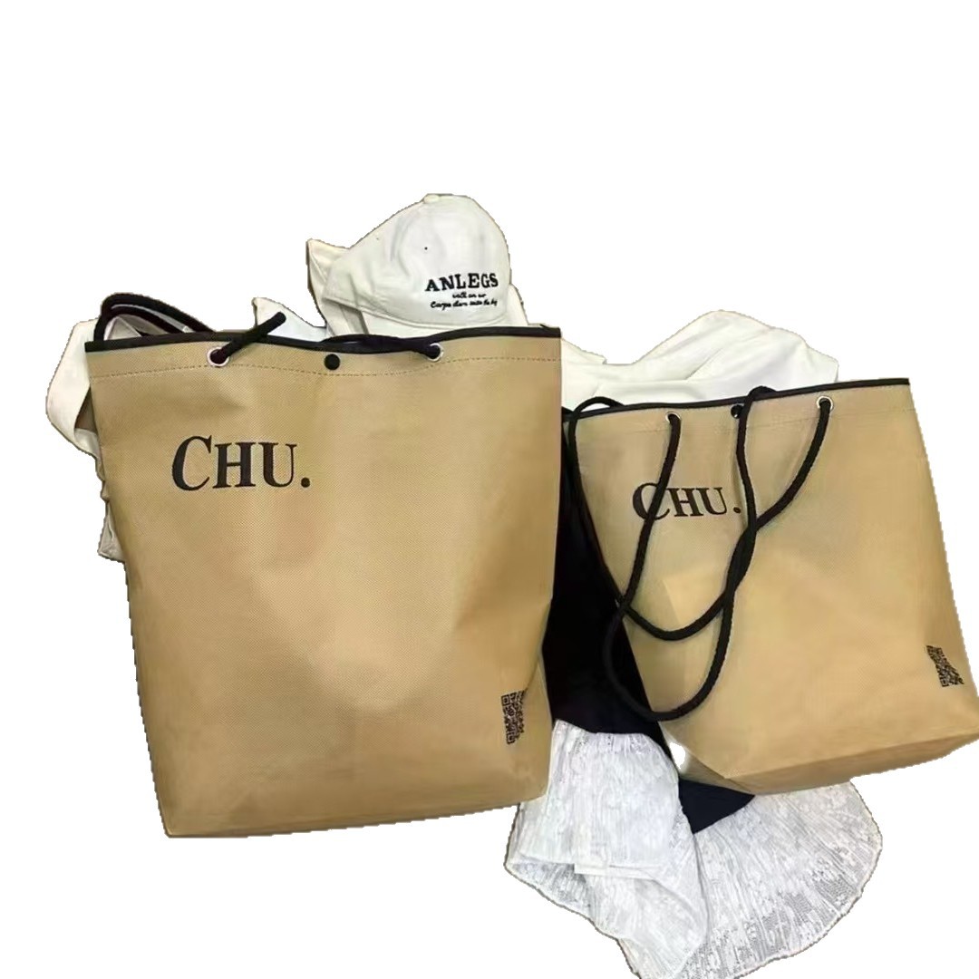 Handheld bag non-woven cloth