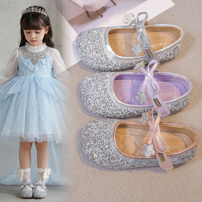 Zapatos de princesa de diamante de niñas 2026 primavera y otoño nuevos zapatos de cristal para niños zapatos de baile de cuero suave