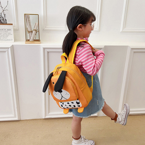 Kindergarten cute backpack Cartoon animal light canvas backpack 3-6 years old children go to school spine protection small school bag