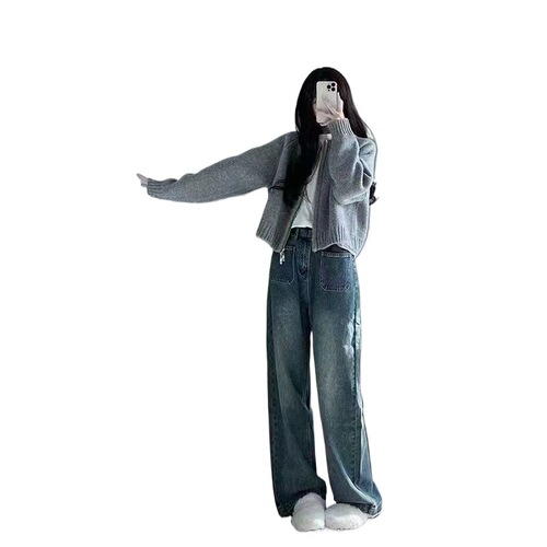 Gray short sweater coat, women's spring and autumn 2025 new style loose zipper cardigan, long-sleeved knitted top