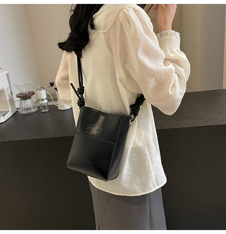 2025 Summer Popular Mini Small Bags for Women New Solid Color Foreign Style Crossbody Bag Korean Style Textured Bucket Bag