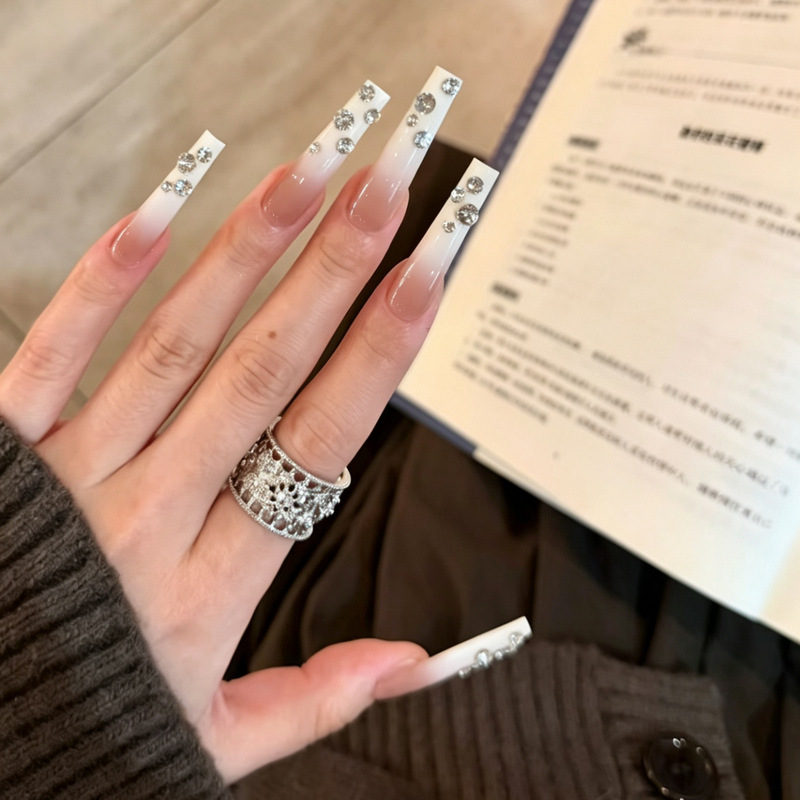 Midsummer Nude Color Gradient Full Diamond Perforated Minimalist Style Brightening Light Luxury Pure Desire Pure Handmade Wearable Nails Midsummer Nude Color Gradient Full Diamond Perforated Minimalist Style Brightening Light Luxury Pure Desire Pure Handmade Wearable Nails
