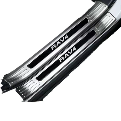 Dekorativ pedal başlıqları: RAV4 Door Sill Strips