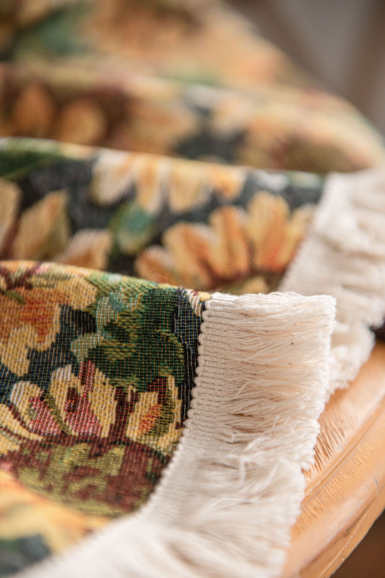 提花向日葵+ 白须圆形