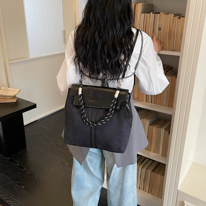 2026 bolso de cadena de verano de gran capacidad alta sensación de moda versátil mochila mochila casual bolso de lujo ligero
