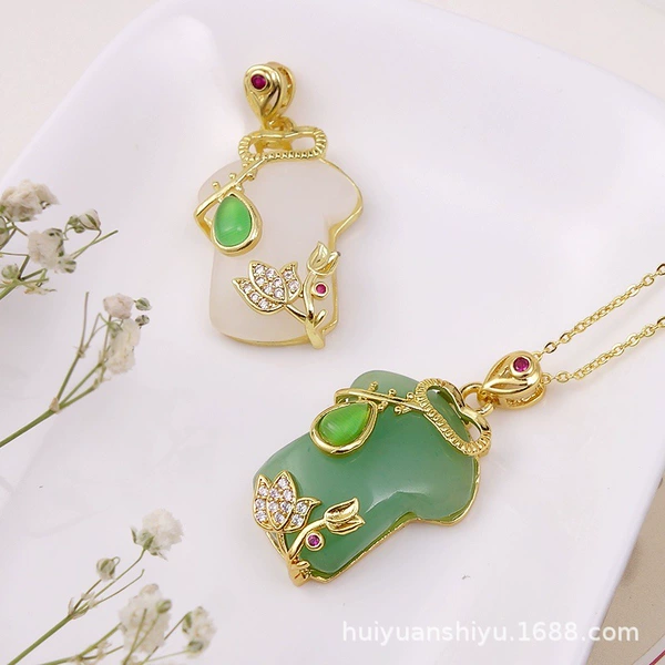Style 10 gold silk jade cheongsam 27*19*7MM