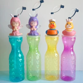 吸管杯;马克杯;塑料杯