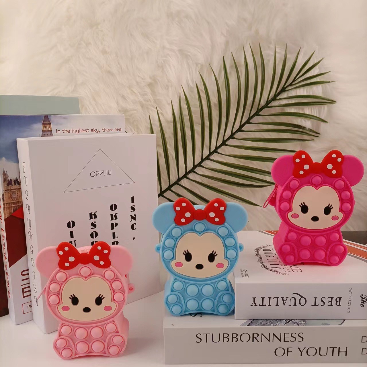 Monedero infantil de silicona Minnie – Bolsa crossbody mini con burbujas antiestrés