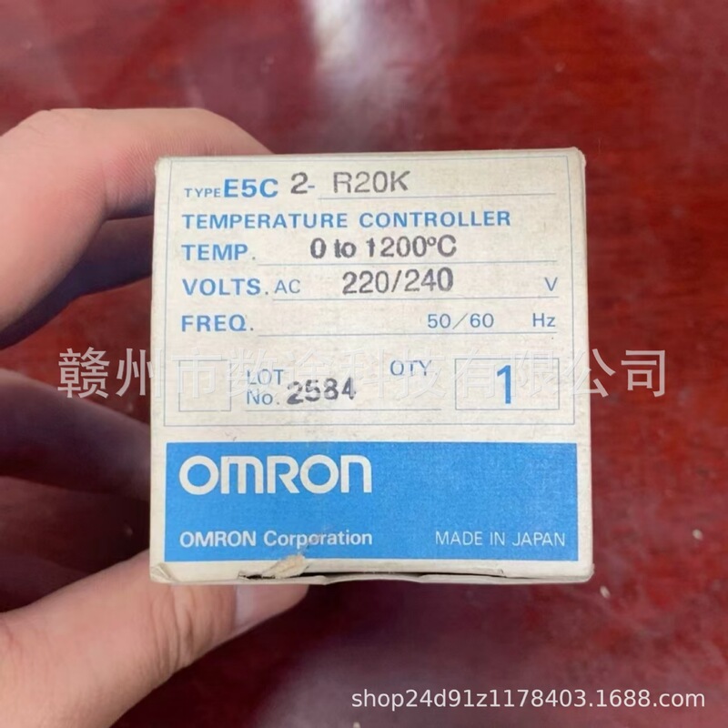 Omron thermostat E5C2-R20K 200-240VAC brand new in stock Omron thermostat E5C2-R20K 200-240VAC brand new in stock
