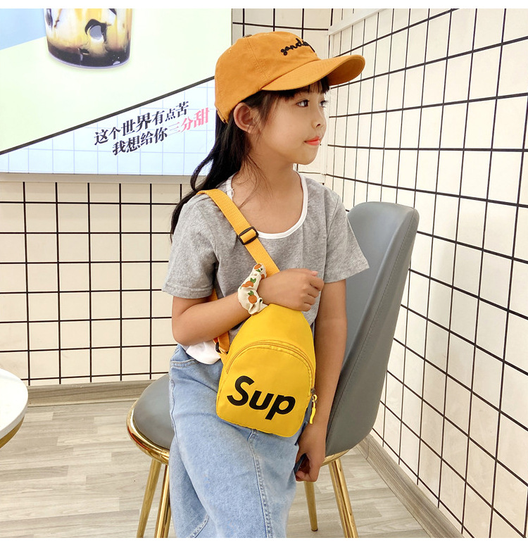 Korean children's chest bag 2021 Summer New Style cute and trendy boys' and girls' waist bag with simple letters, children's single-shoulder bag undefined