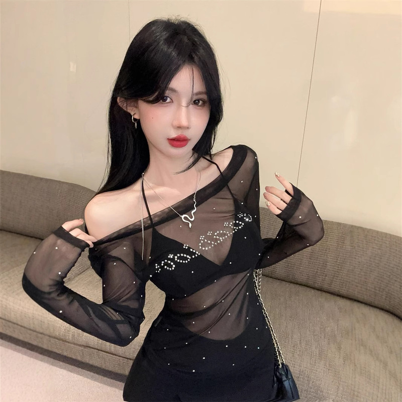 Mesh See-Through Hot Diamond Sunscreen Blouse for Women Early Autumn Pure Desire Sweet Sexy Sexy One-Shoulder Top Bottoming Shirt