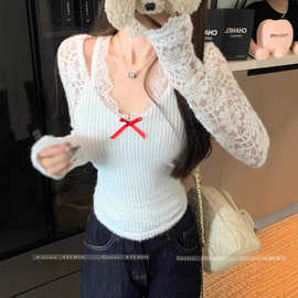 蕾丝拼接v领长袖c'q气质显贵T恤女秋季修身紧身内搭短款打底