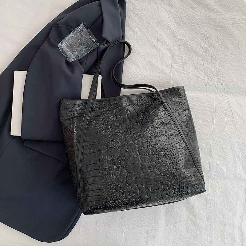 2024 bolso retro de mujer nueva gran capacidad cocodrilo estampado bolso de hombro de viaje de alta calidad