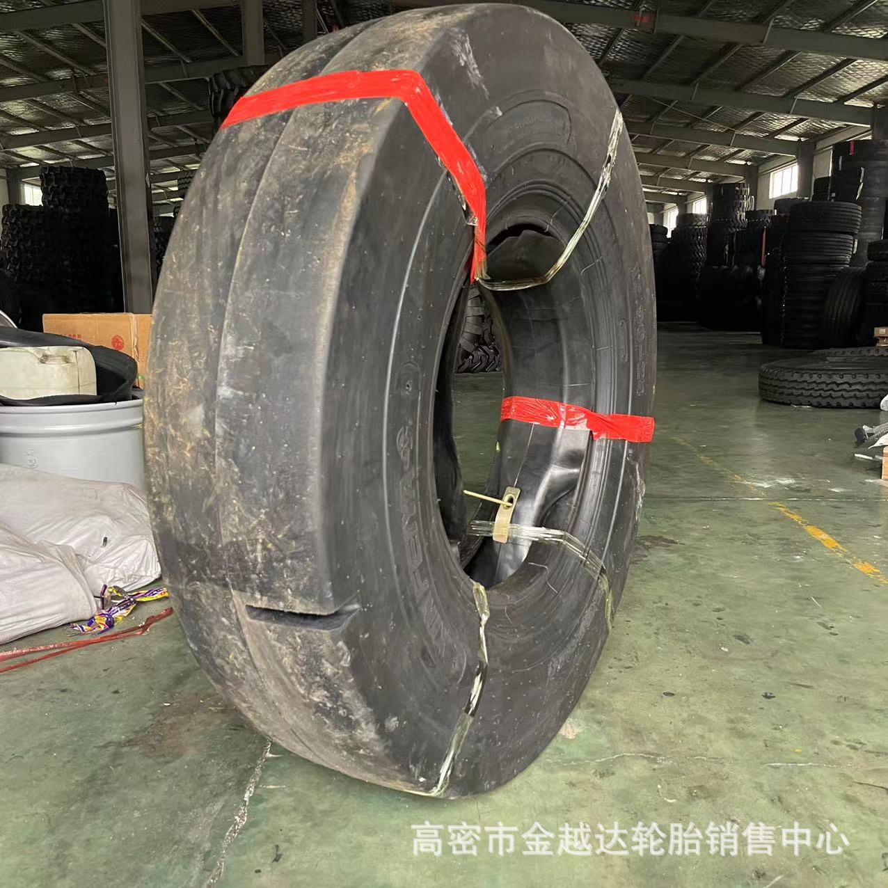 铲运机轮胎9.75-18 10.00/1200-20 1200/1400-24 矿井光面工程胎