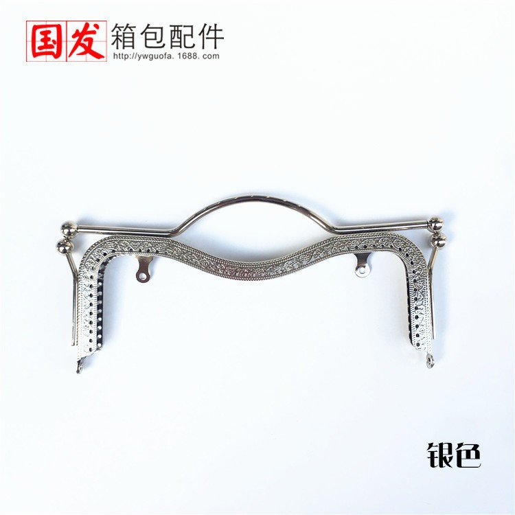 20CM relieve labial oro labial brazo labial accesorios de maleta de gran tamaño hardware