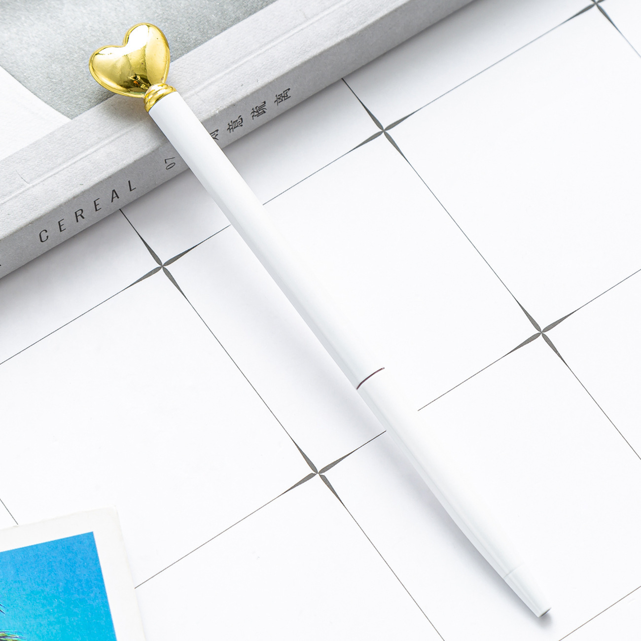 Amor en forma de bolígrafo al por mayor bolígrafo de metal creativo regalo publicitario impresión LOGO amor bolígrafo