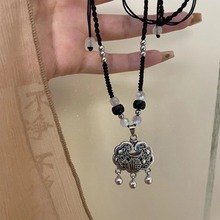 国风手工绳编织铃铛长命锁项链女做旧平安锁吊坠毛衣链可抽拉配饰