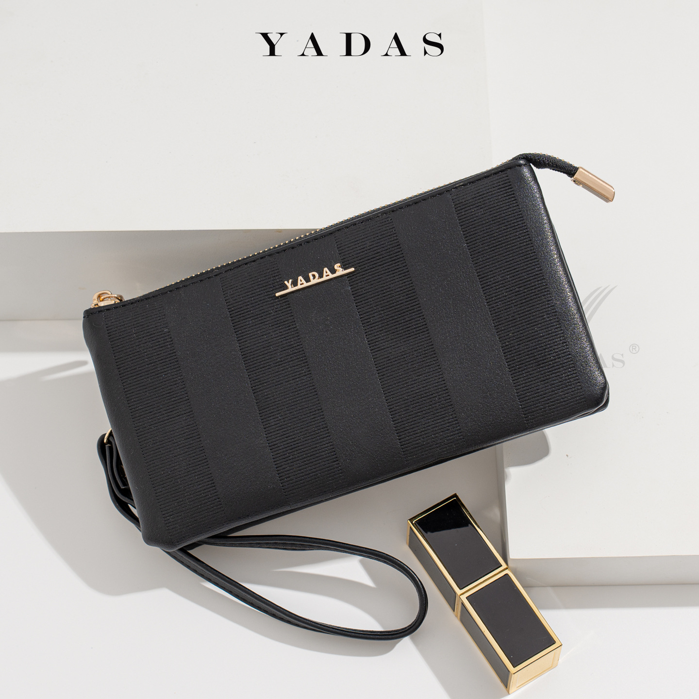 Monedero japonés simple para mujeres corto delgado y compacto cartera de estudiantes plegables nueva cartera de nicho encantadora