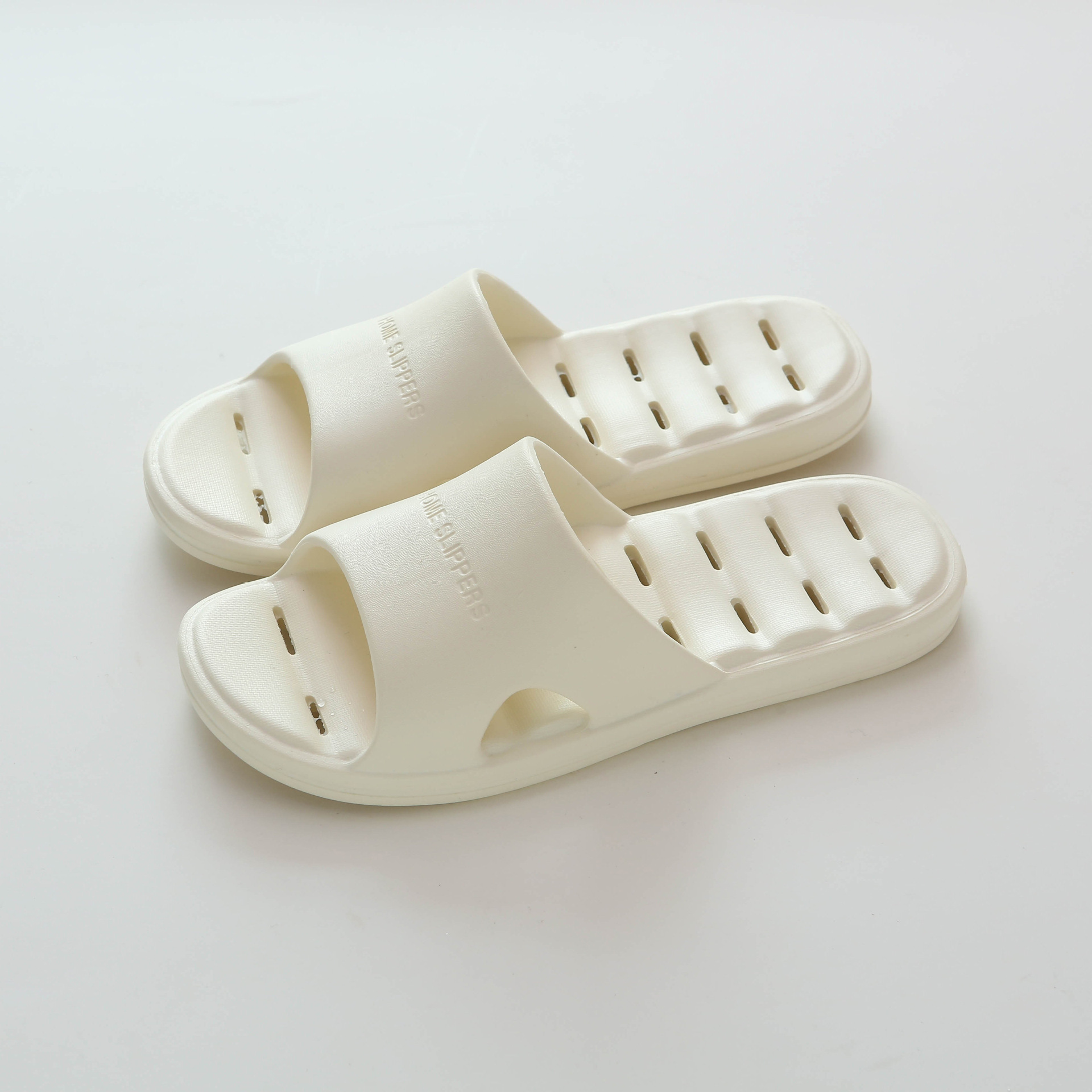 Comfortable Non-slip Women's Slippers For Indoor And Home Use_voghion.com