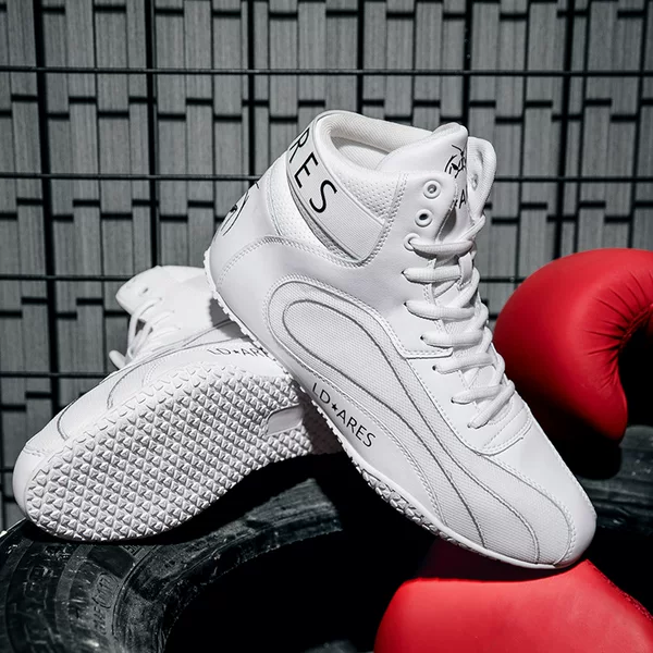 New Boxing Shoes Men's Large Size Genuine Leather Sanda Shoes High-Top Fighting Comprehensive Training Wrestling Shoes Soft Sole