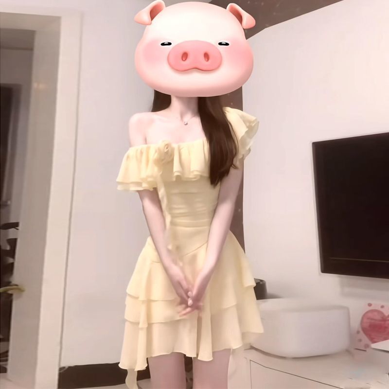 法式高级感小众一字肩连衣裙荷叶边不规则裙子夏季甜辣海边裙|undefined