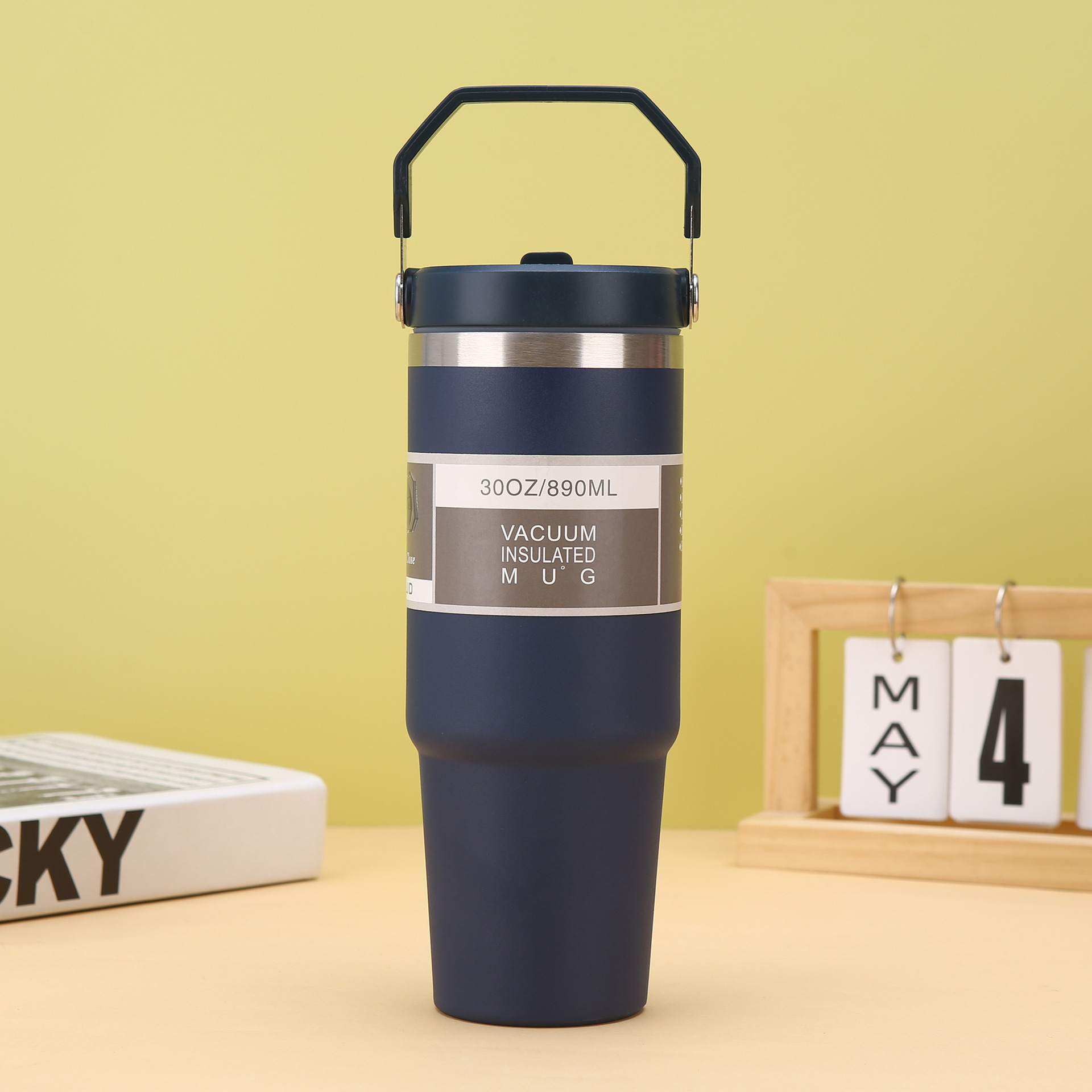 Vaso de aislamiento de gran capacidad para automóvil de vacío de doble capa de acero inoxidable 304 transfronterizo