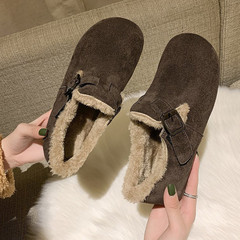 新しいファッションのショートブーツの女性のベルベットのショートブーツの冬の滑り止めの足は醜い萌え低い保温綿の靴を漕いでいます。