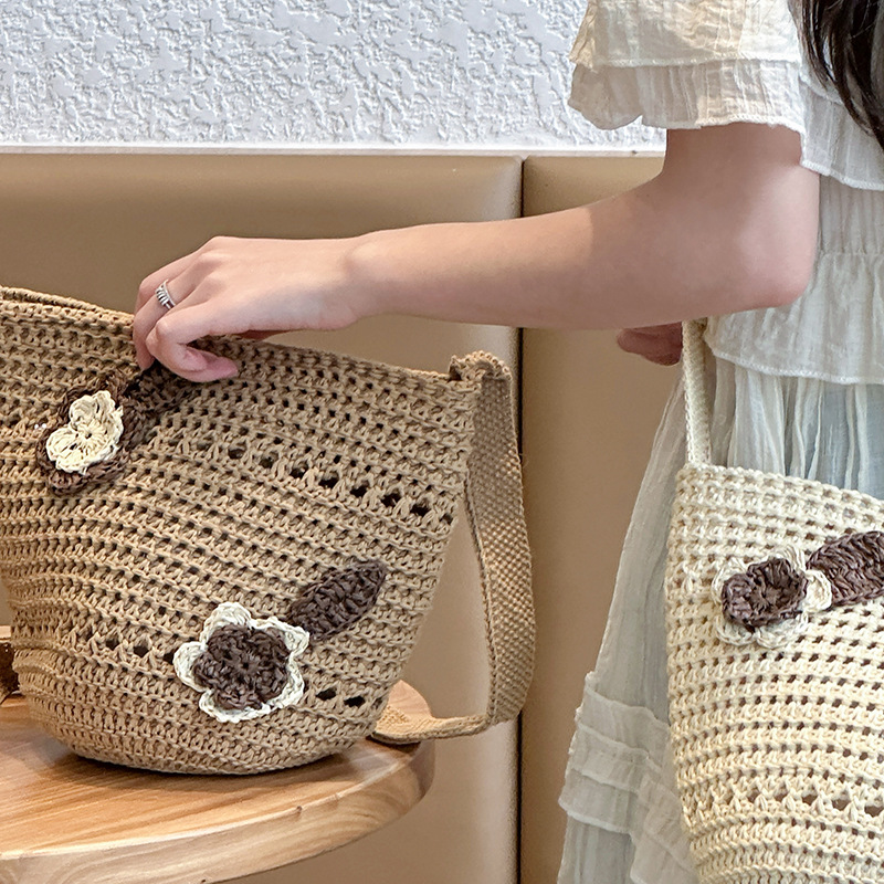 Bolsa de tejido de mujer nueva bolsa de hombro de gran capacidad bolsa de vacaciones de playa bolsa de paja bolsa de mujer mochila al por mayor