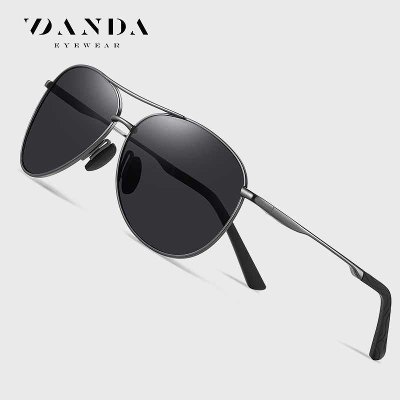 Gafas de sol transfronterizas gafas de sol polarizadas de los hombres gafas de conducción de los hombres pierna de primavera gafas de sol de colores gafas de conductor